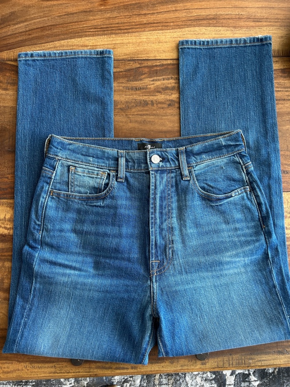 7 For All Mankind Easy Slim Cropped  Medium Blue Straight Jeans